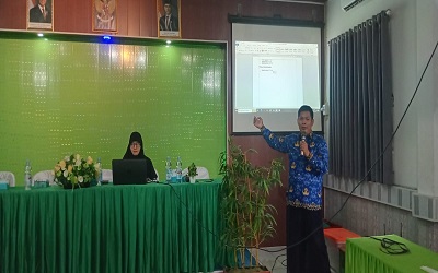 Guru SMK Negeri 1 Gunem Jadi Narasumber Inspiratif dalam Workshop MGMP Matematika SMK LP. Ma’arif Blora